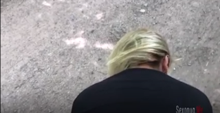 Corona morona iyice baydı milleti. Ormana gidip sarışın hatunla sikişiyorlar Gerçi yalnız olunca pek birşey fark etmez onlar için ama tabi evlilerse – İzle | TurkIfsaLife